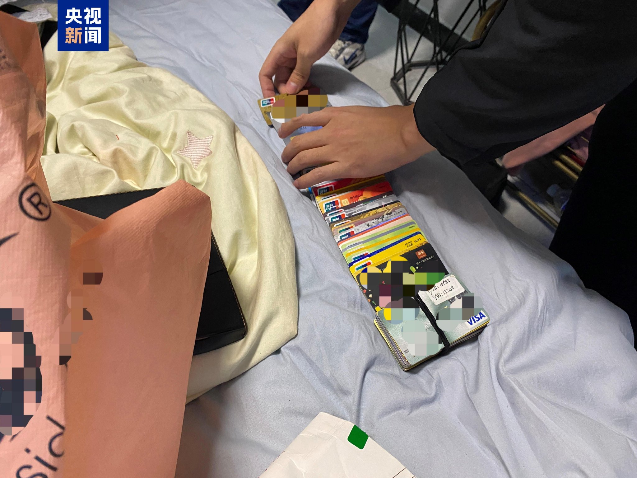 利用虚拟货币跨境汇兑 上海警方破获两起地下钱庄案
